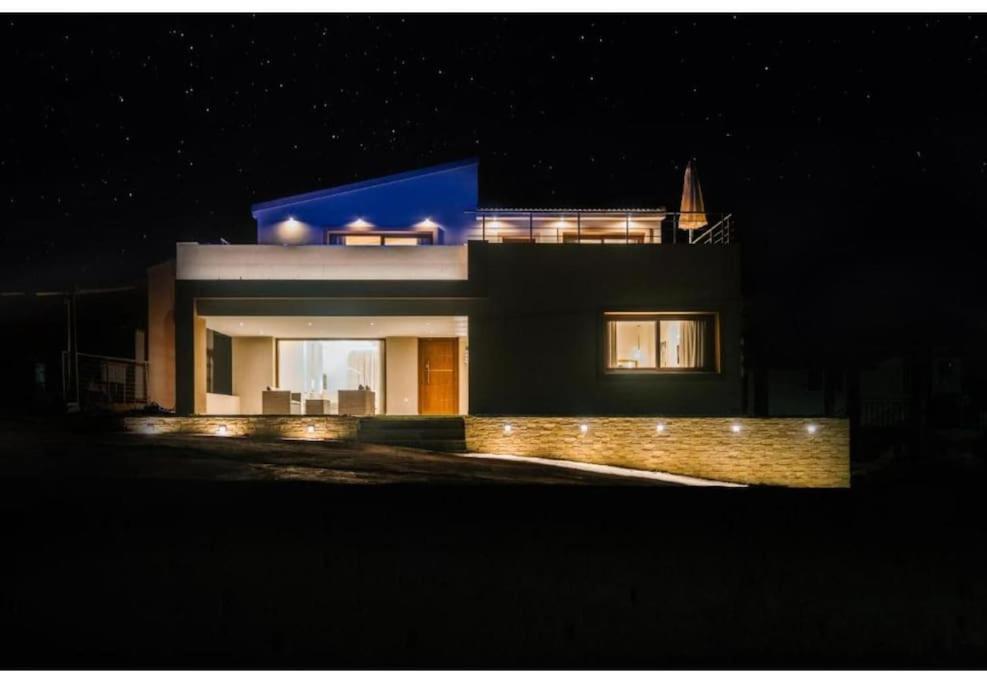 Villa Vasillis-Heated Swimming Pool With Infinity View Vitaládes Exteriér fotografie